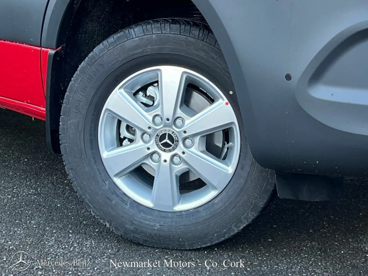 Mercedes-Benz Sprinter 315/36 LOW ROOF MEDIUM WHEE - Image 2