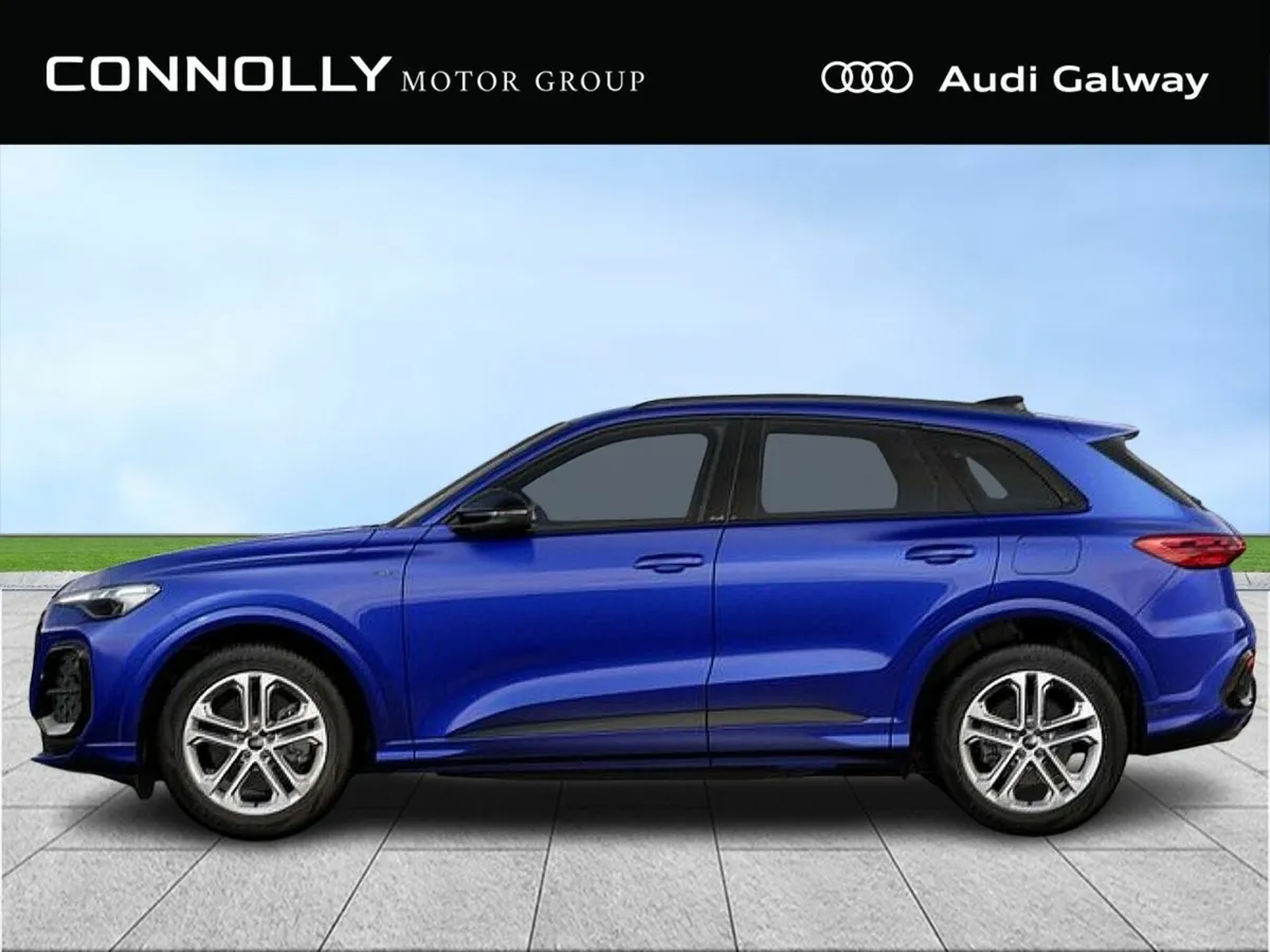Audi Q5 S LINE E-HYBRID QUATTRO A/T - Image 3