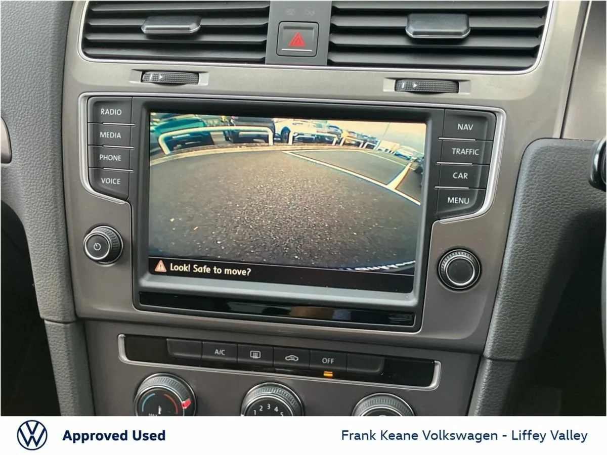 Volkswagen Golf TRENDLINE AUTO 1.2TSI 110BHP *REAR - Image 4