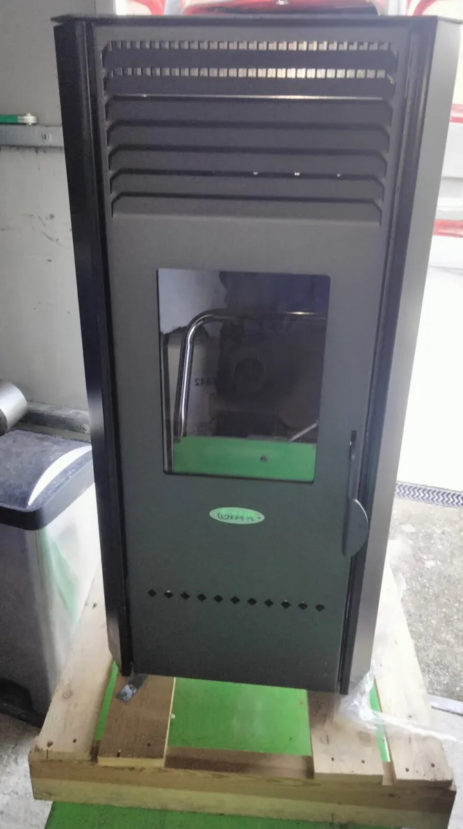 Pellet Stove 7kw - Image 3