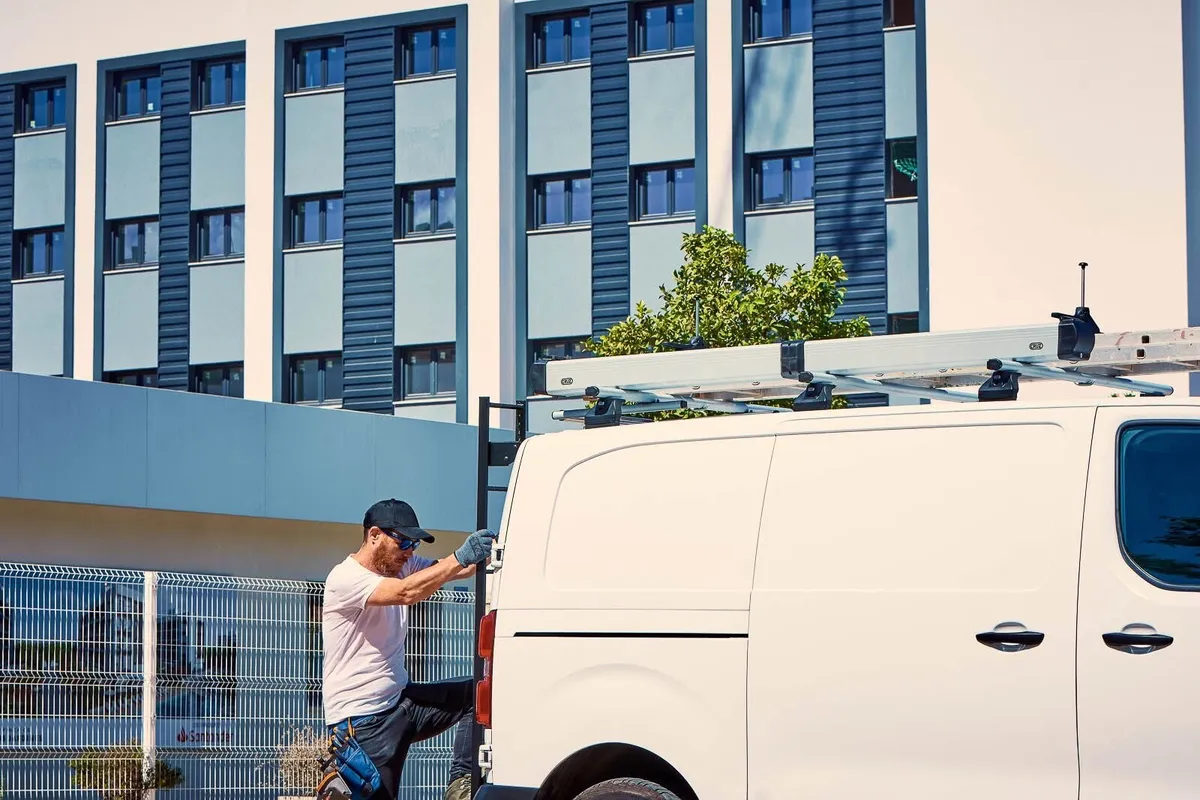 Cruz Aluminium Van Pipe Carrier 3m - Image 4