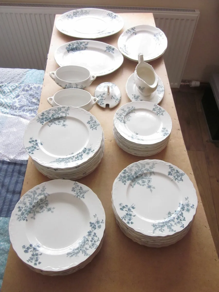Victorian  Dinner Service Maud Pattern Pearlware - Image 1