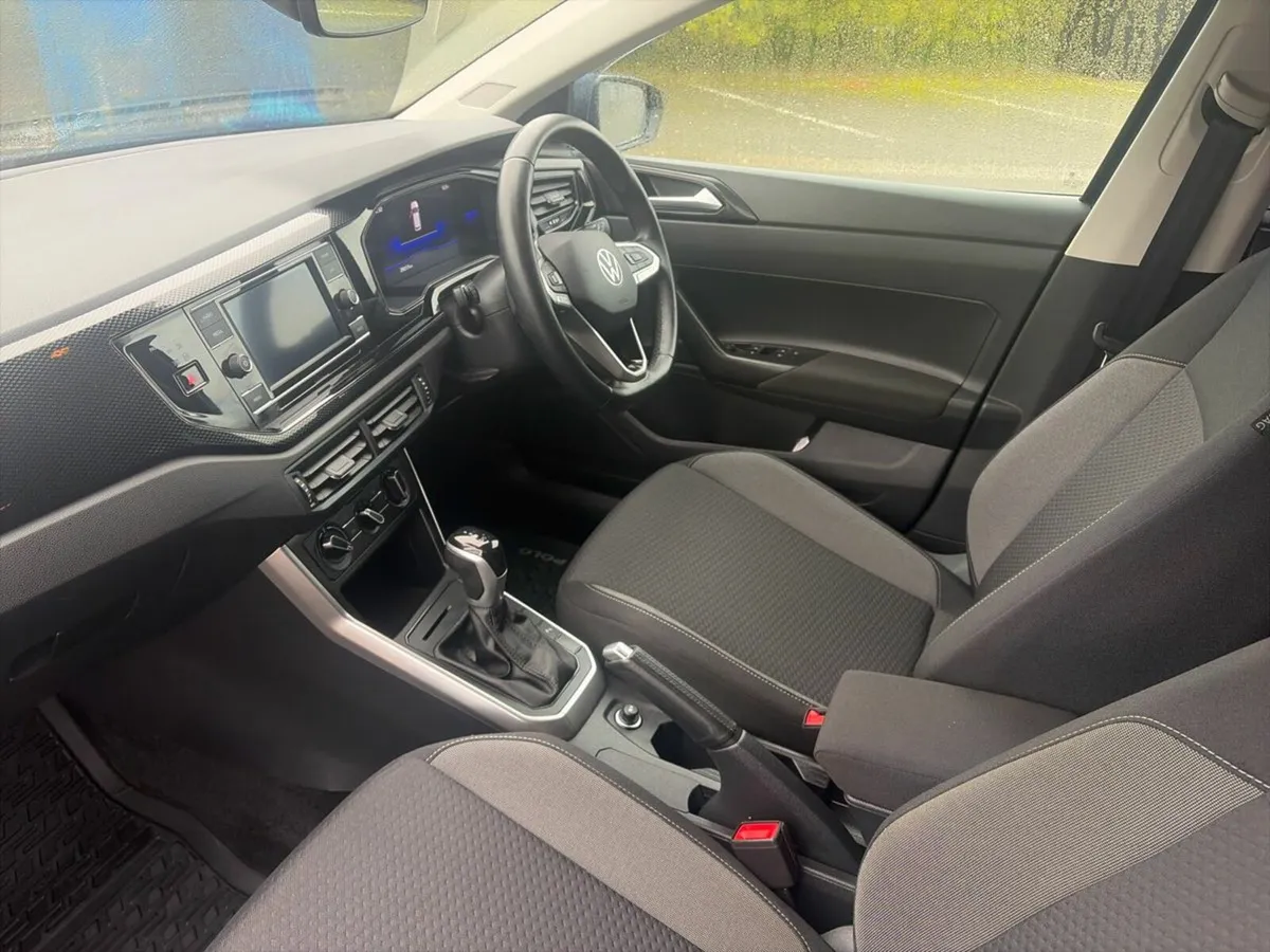 Volkswagen Polo LIFE 1.0TSI 95HP AUTO - Image 3