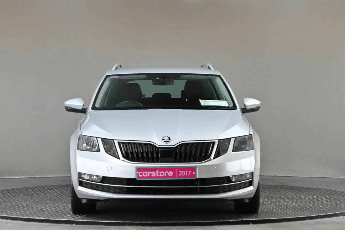 Skoda Octavia **JAN 2026 PRICING NOW** 1.6TDI STYL - Image 2