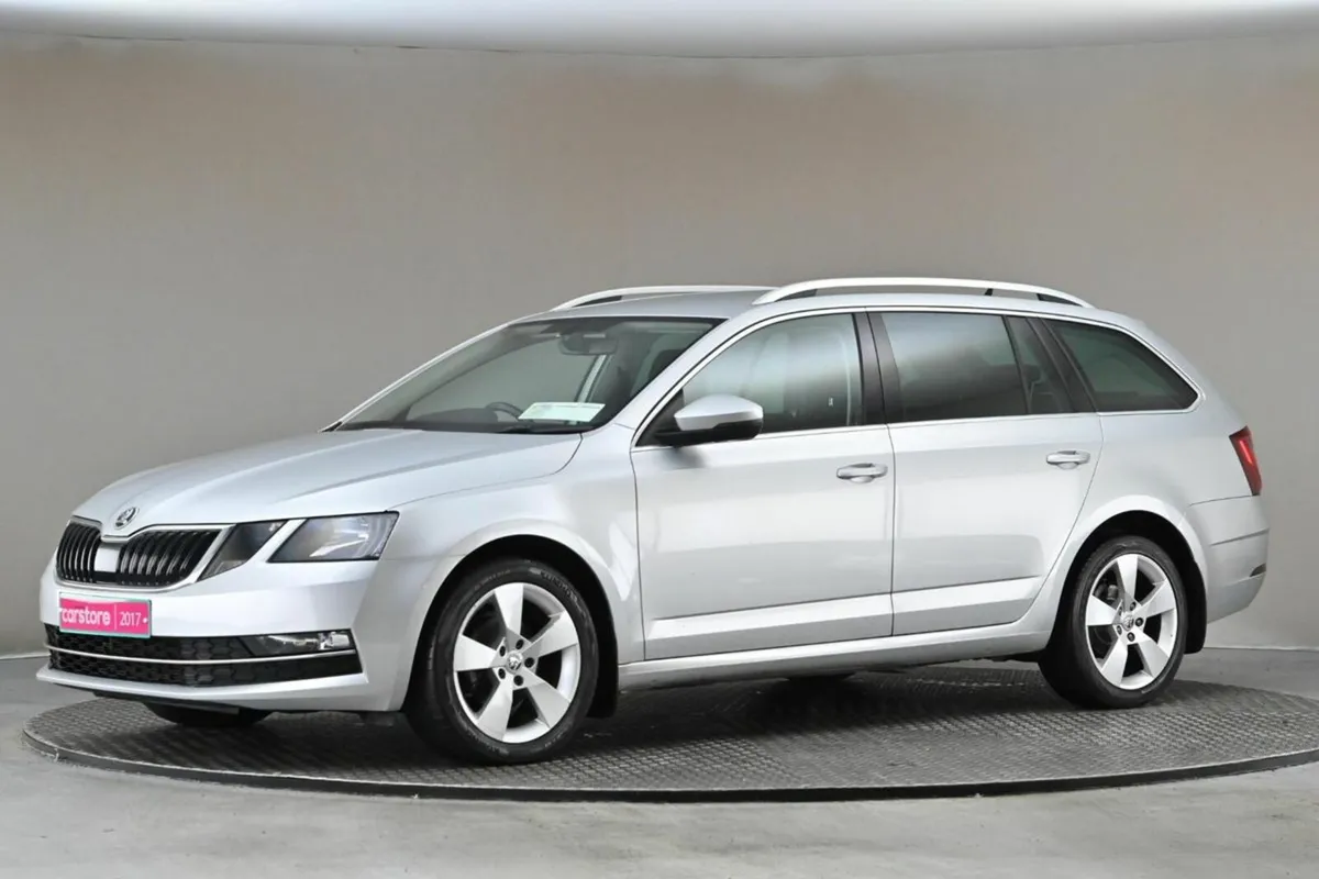 Skoda Octavia **JAN 2026 PRICING NOW** 1.6TDI STYL - Image 4