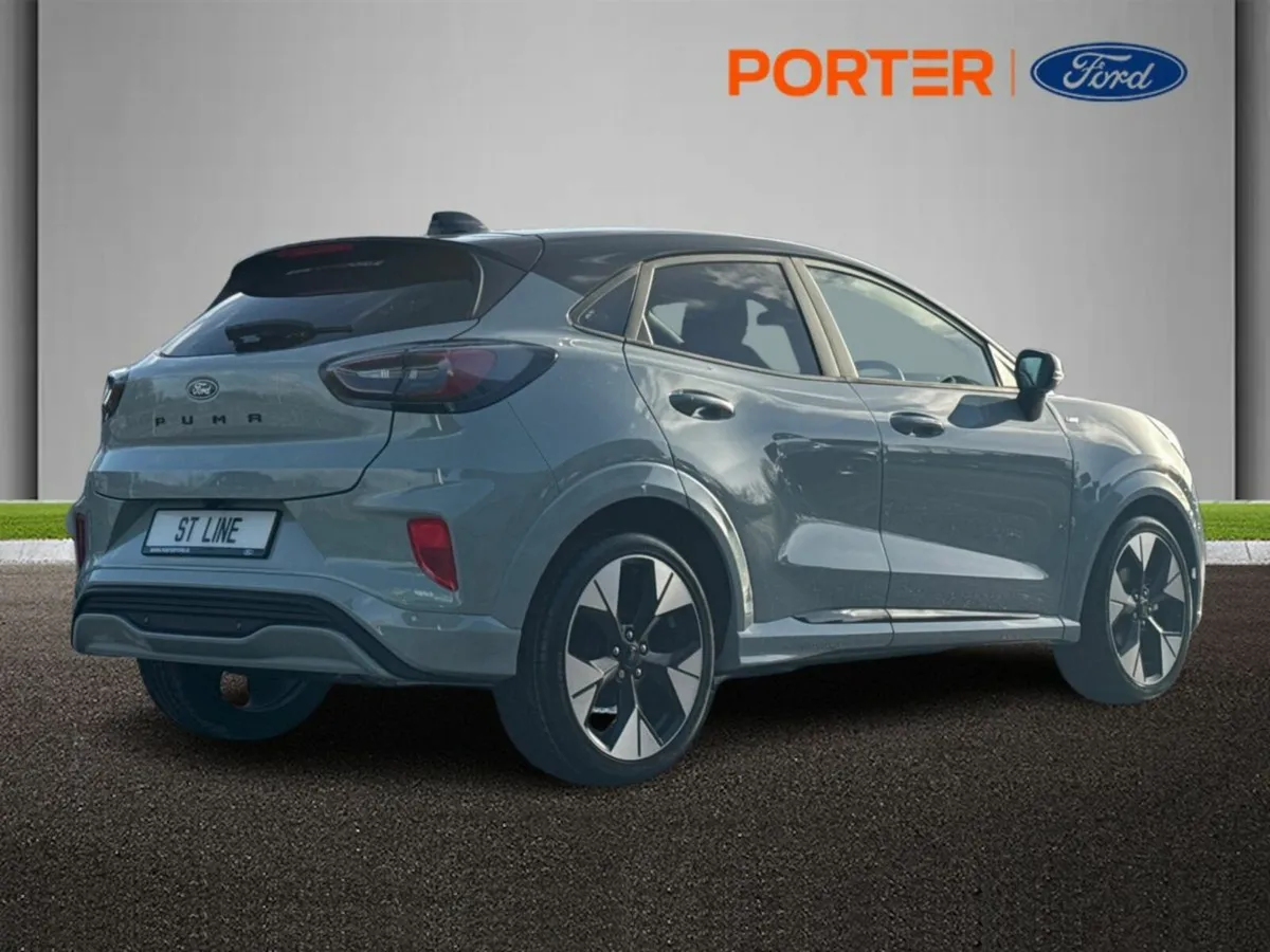 Ford Puma *19" ALLOYS* *BLACK ROOF* ST LINE - Image 3