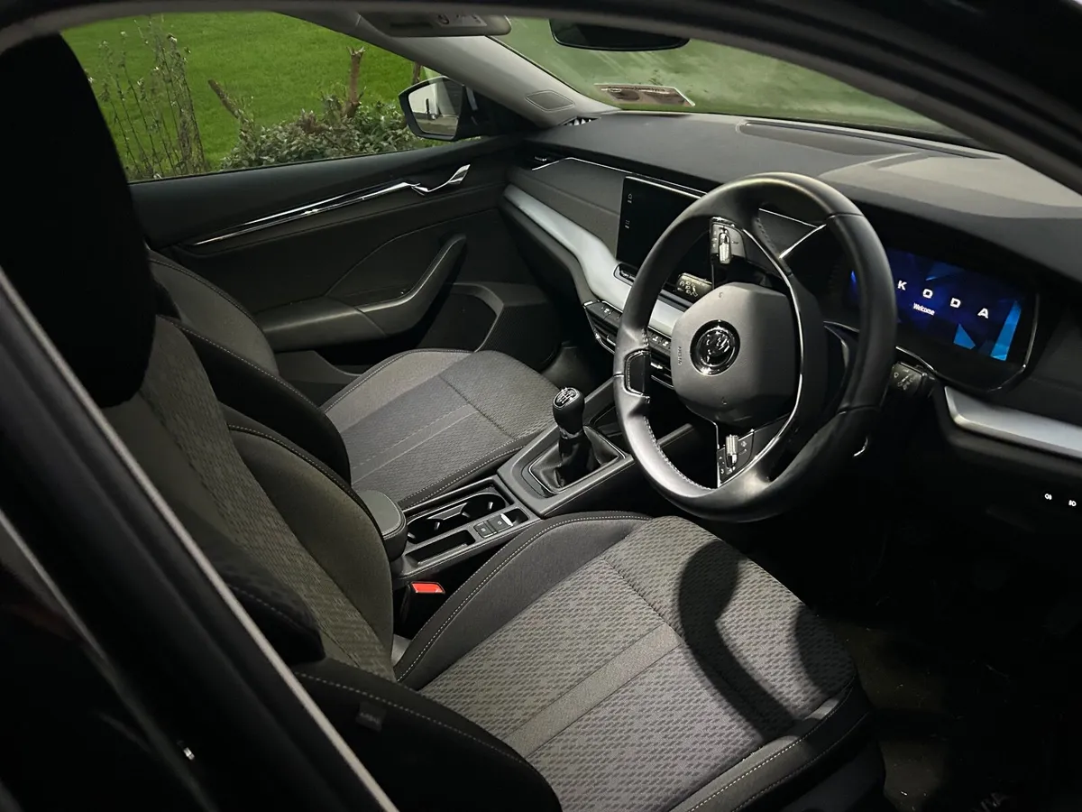 Skoda Octavia 2022 - Image 3