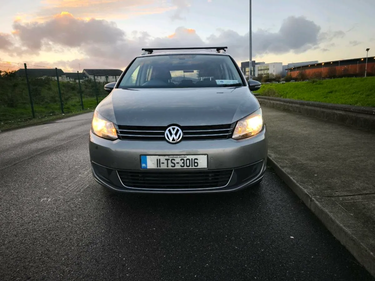 Volkswagen Touran 2.0TDI 140hp 6 speed grearbox - Image 2