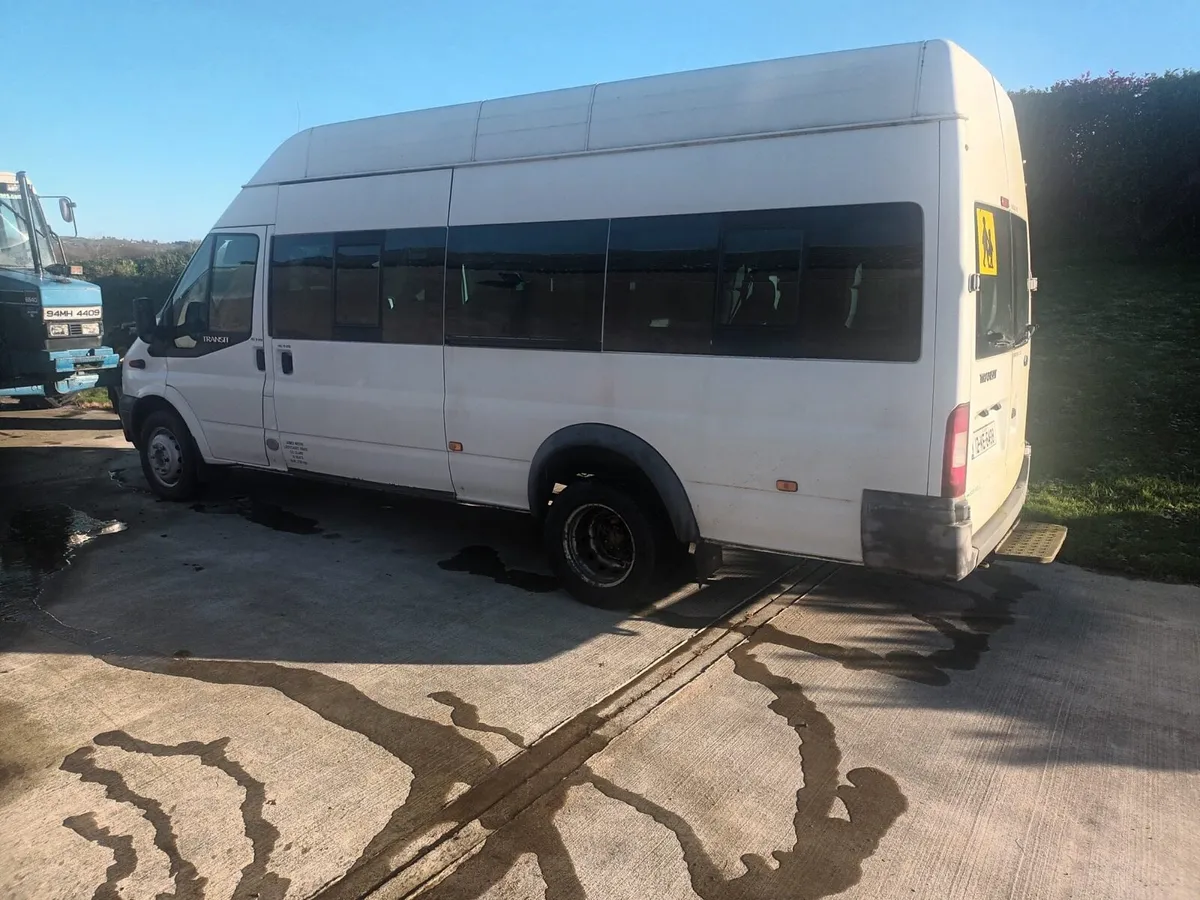 Ford Transit - Image 1