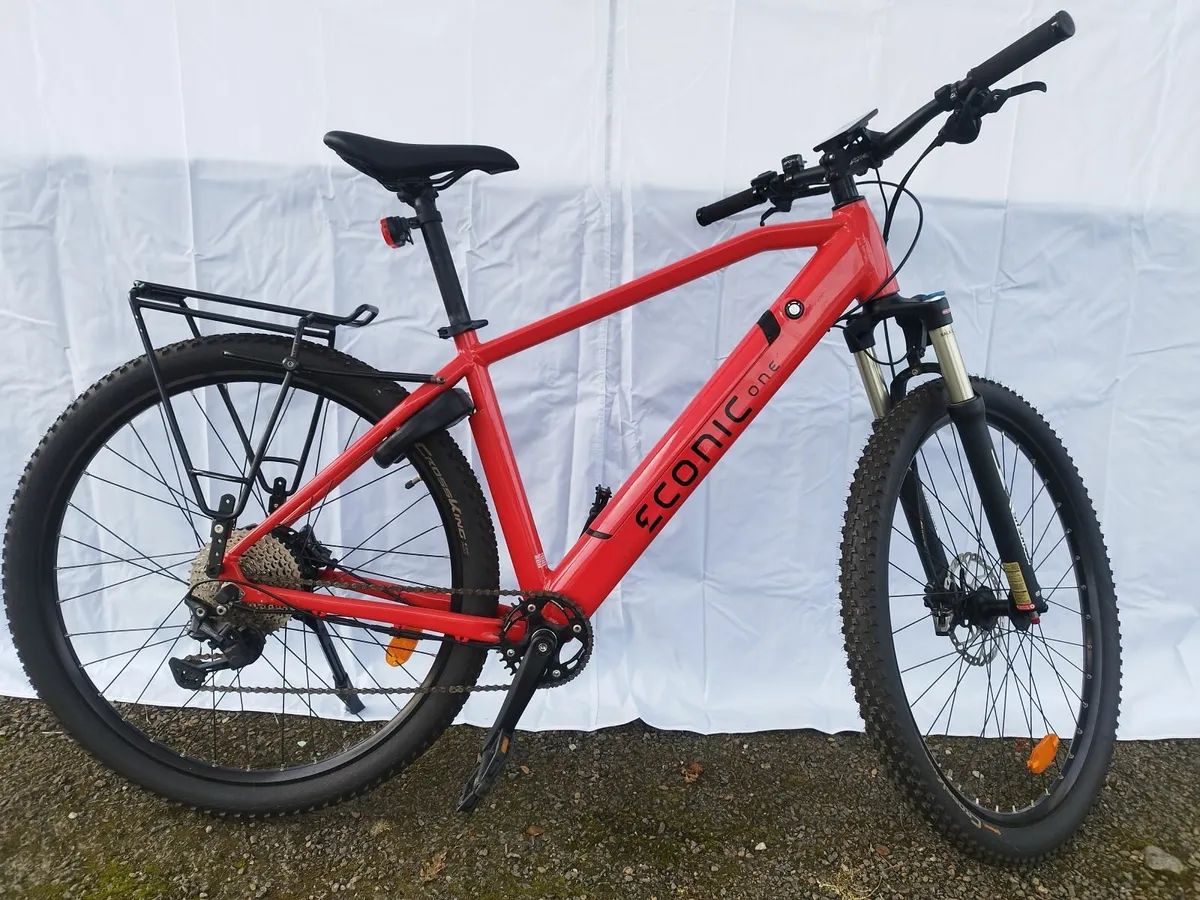 Econic one Smart Ebike - Image 1