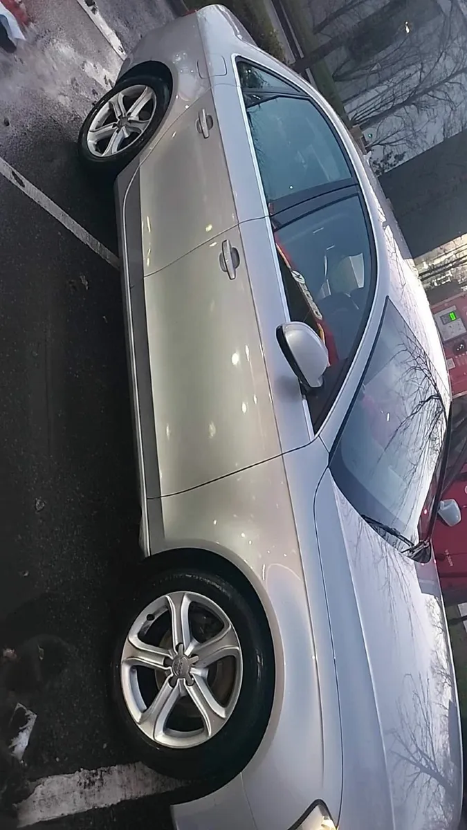 Audi A4 2014 - Image 4