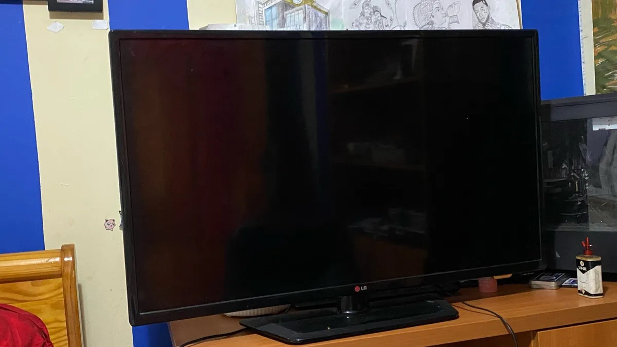 Tv - Image 2