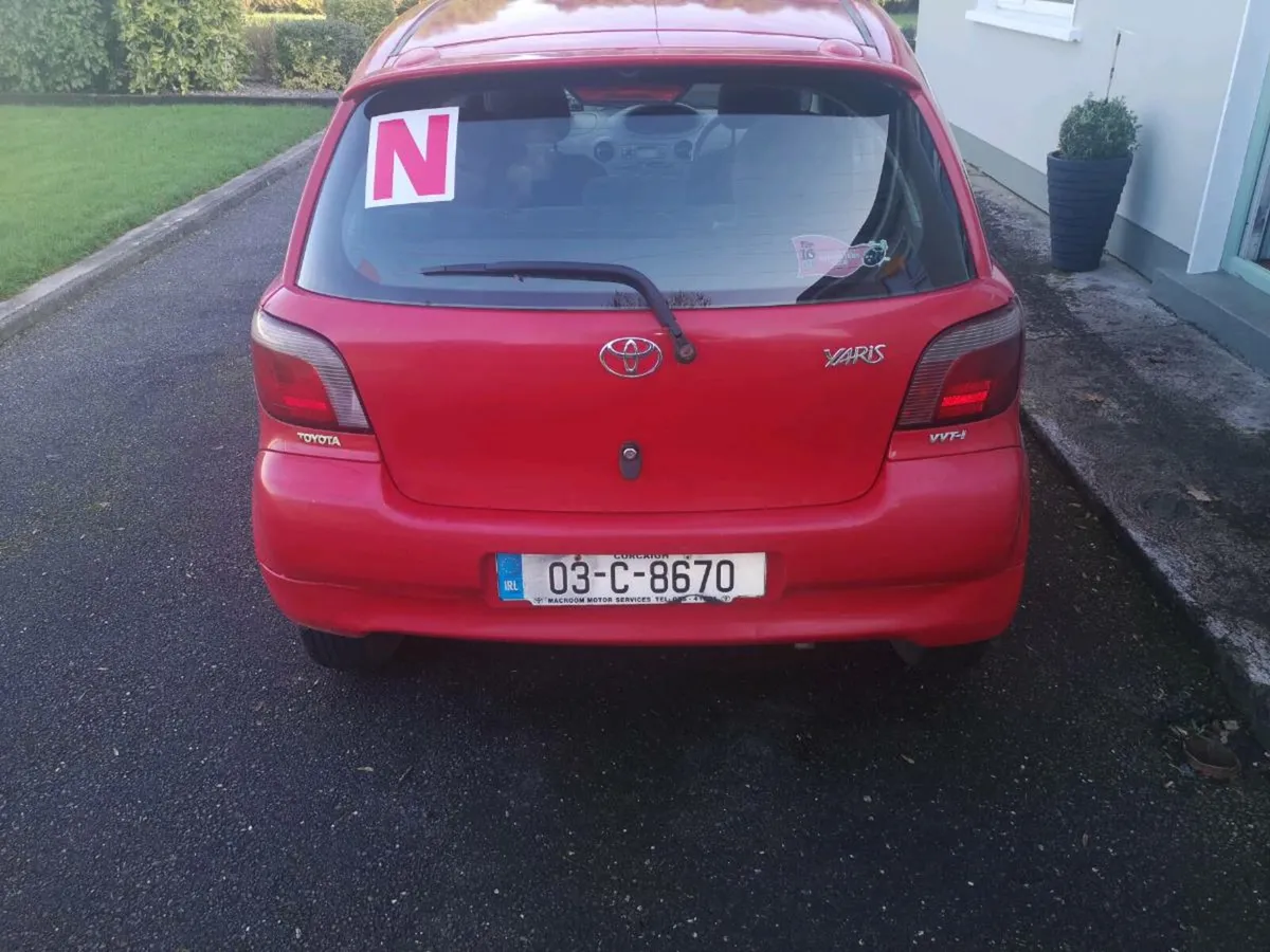 2003 Toyota Yaris 1.0l  €1350 NCT 03.26-TAX 05.26 - Image 2