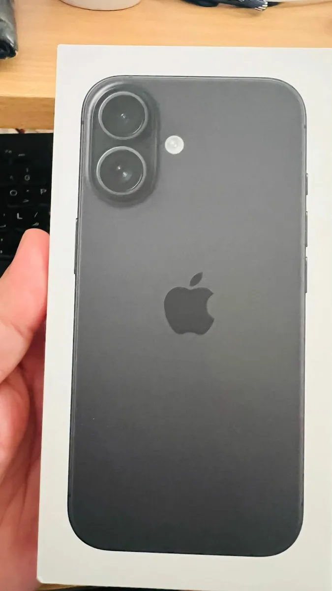 IPhone 16 128GB Brand New and Unlocked - Image 1