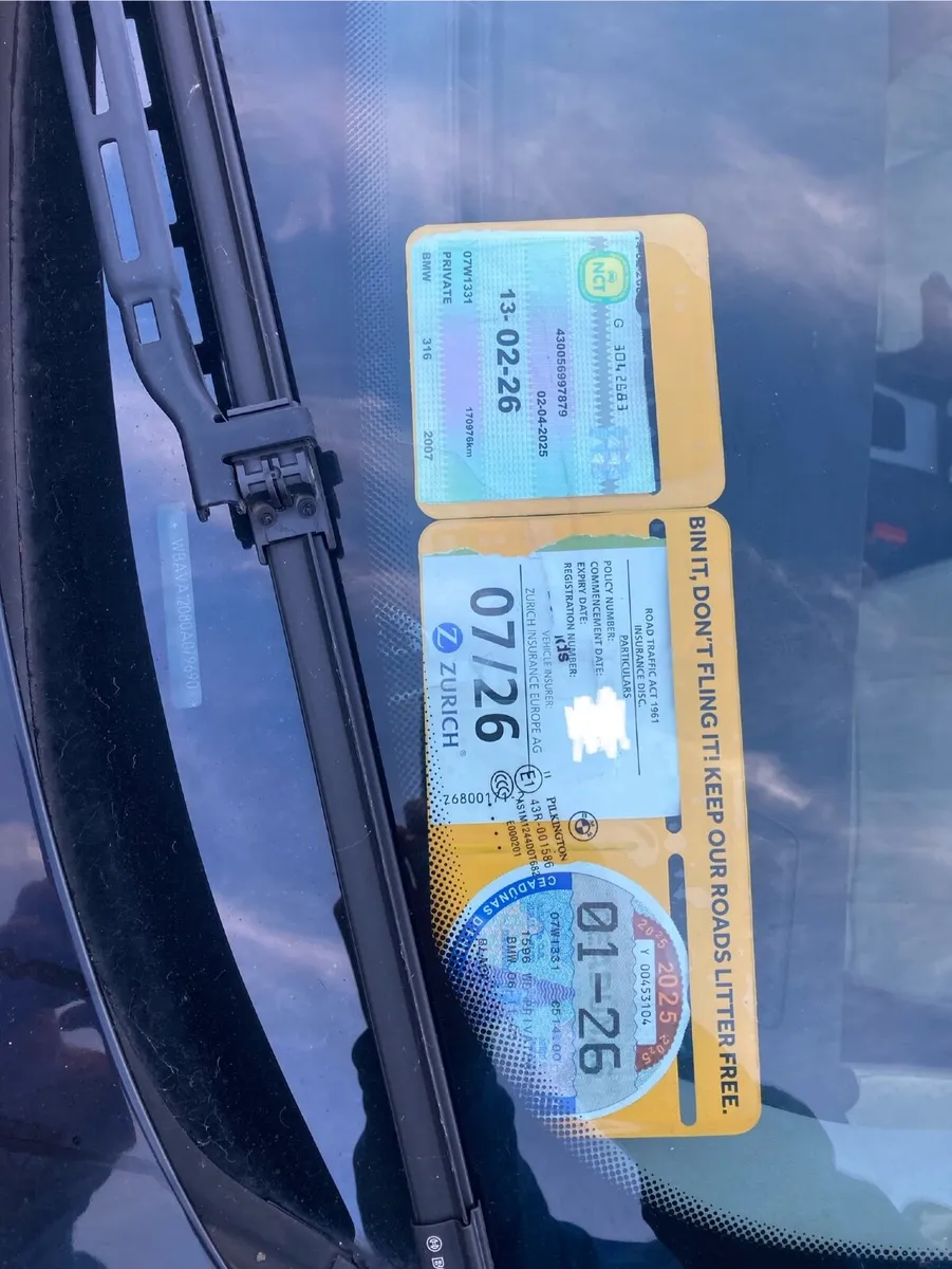 BMW 3-Series 2007 - Image 2