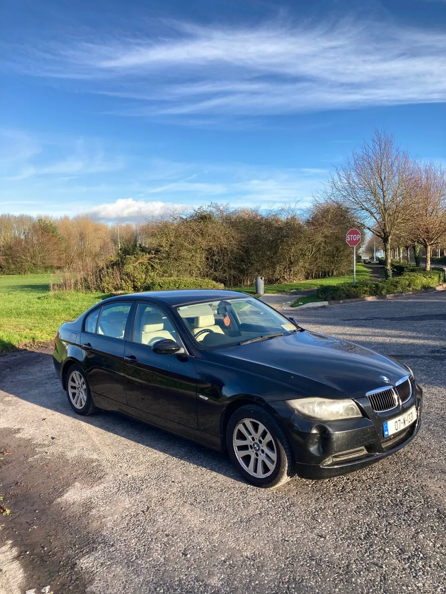 BMW 3-Series 2007 - Image 1