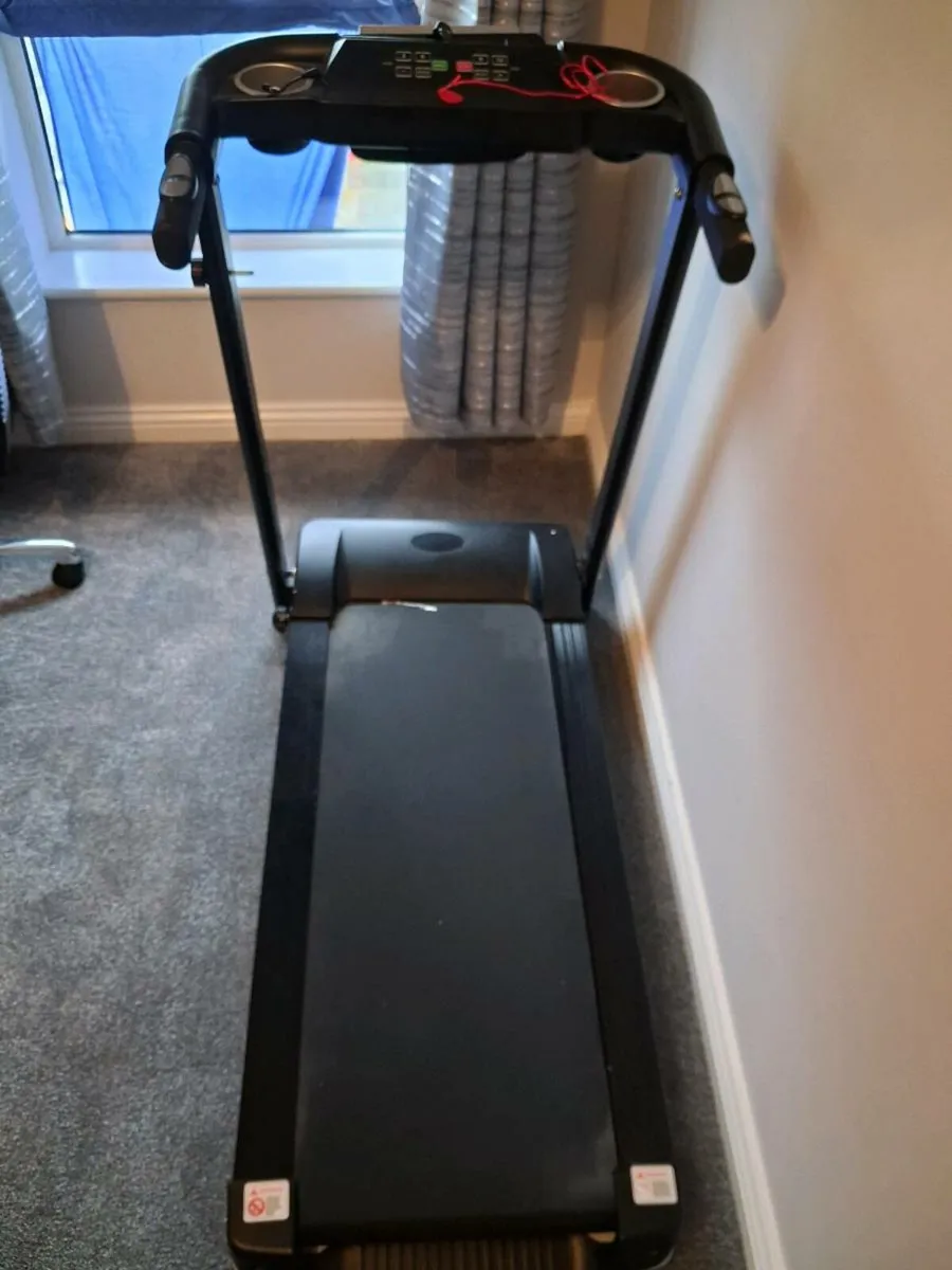 Treadmill - Image 1