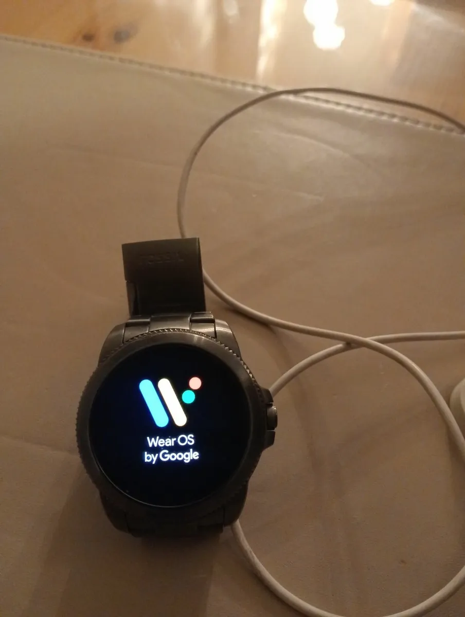 Fossil smart watch - Image 2