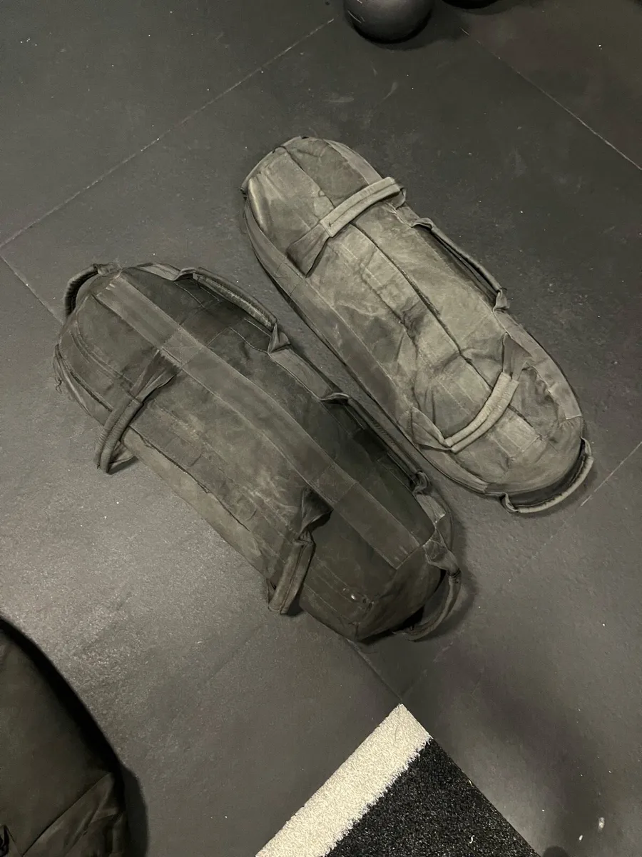 Gym equipment - Image 2