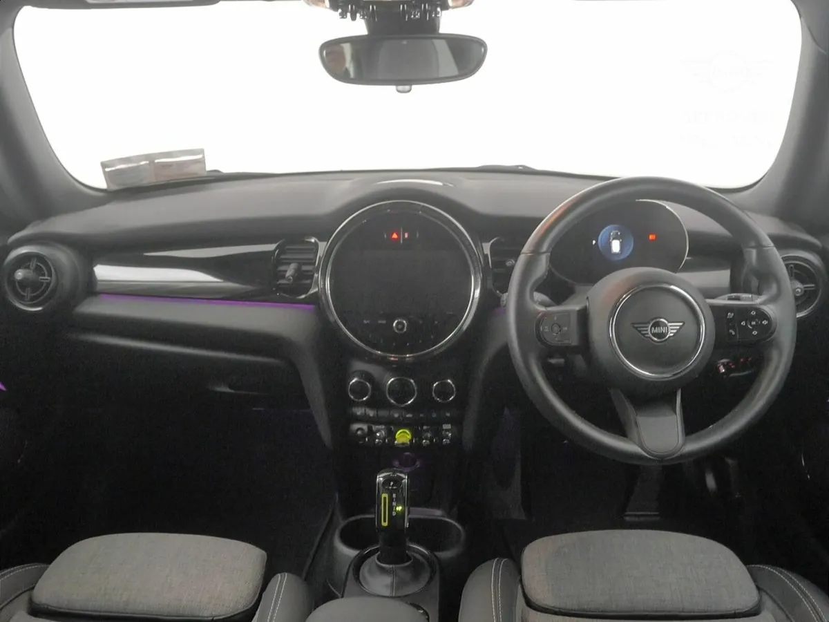 Mini Cooper Electric Level 2 - Image 4