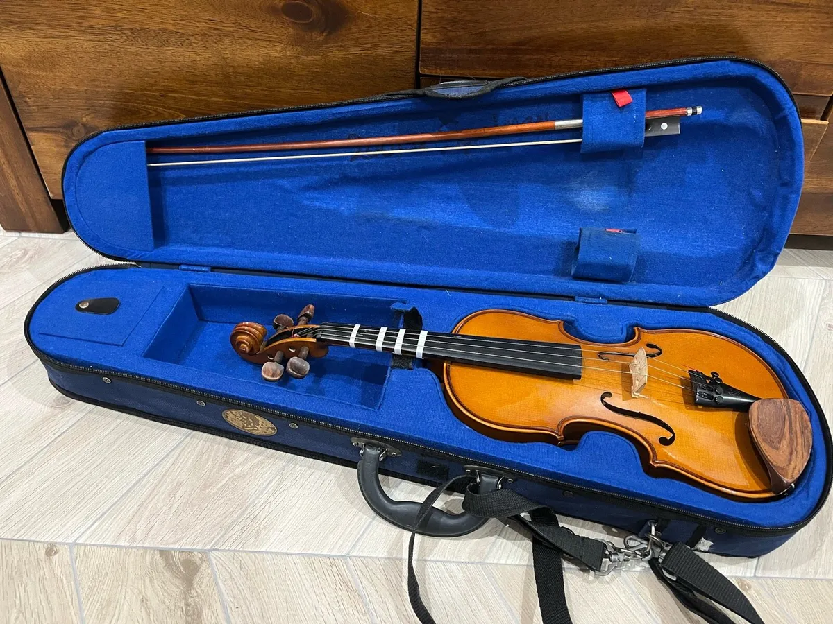 Stentor Student 3/4 violin - Image 2