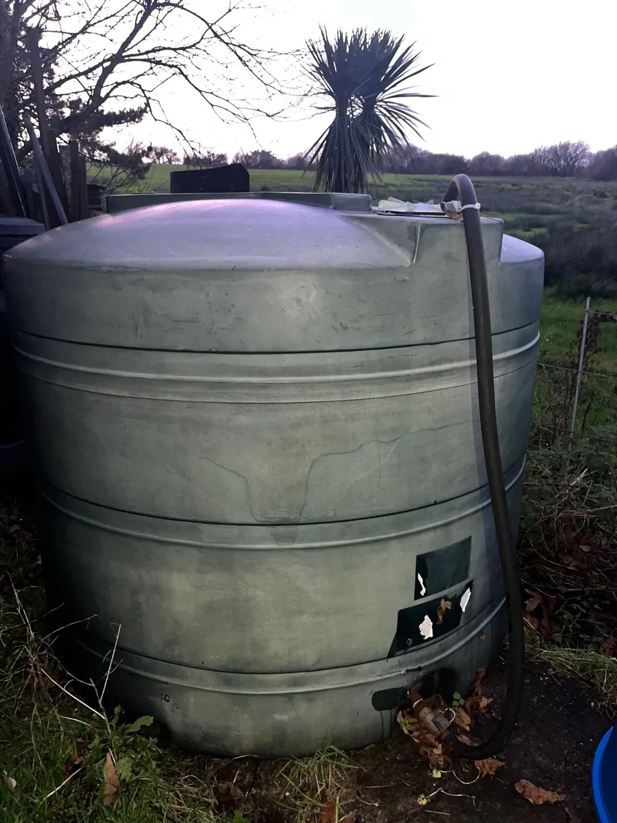 2 x Carbery Diesel tanks for sale - Image 1