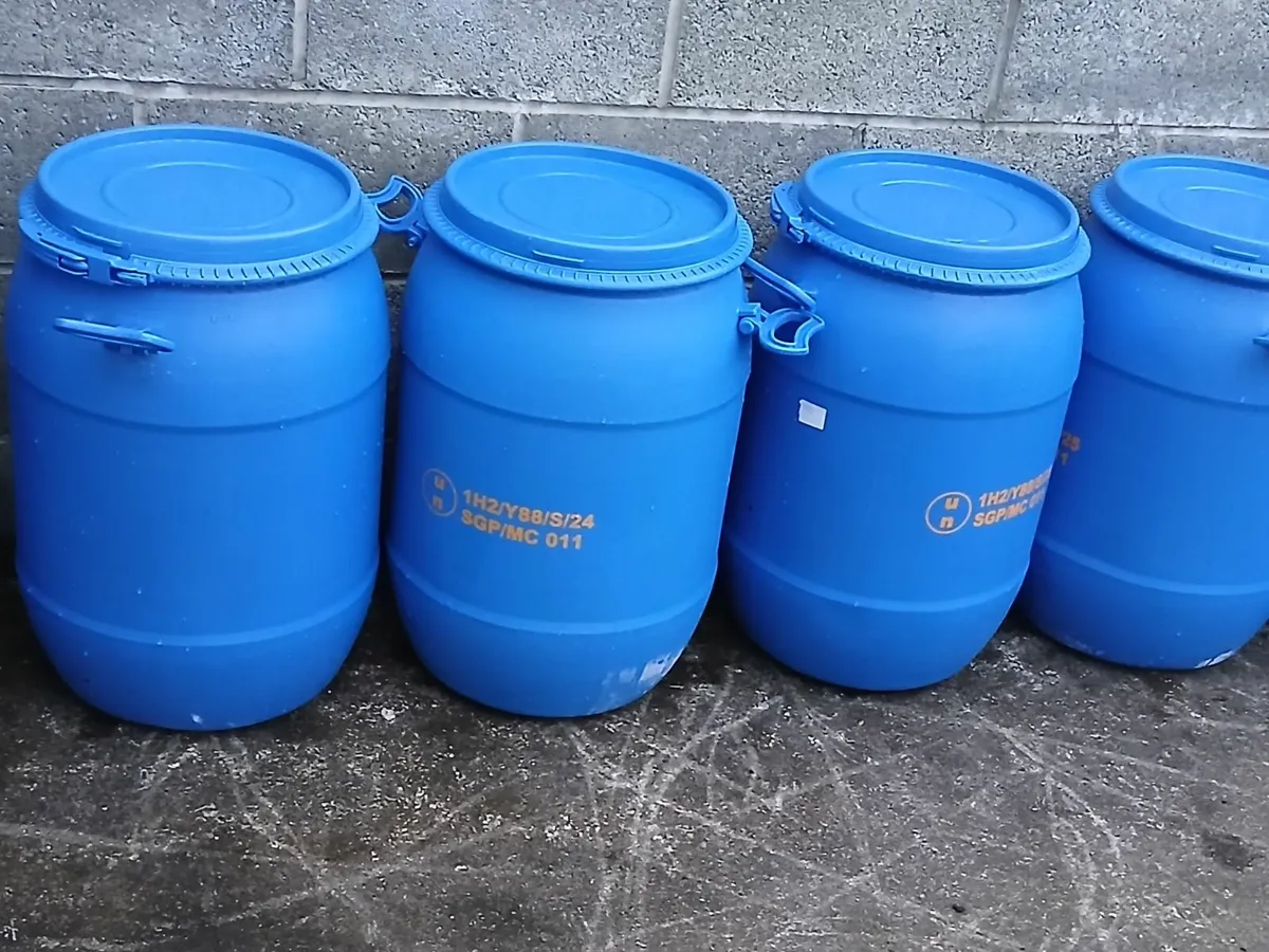 Plastic barrels - Image 2