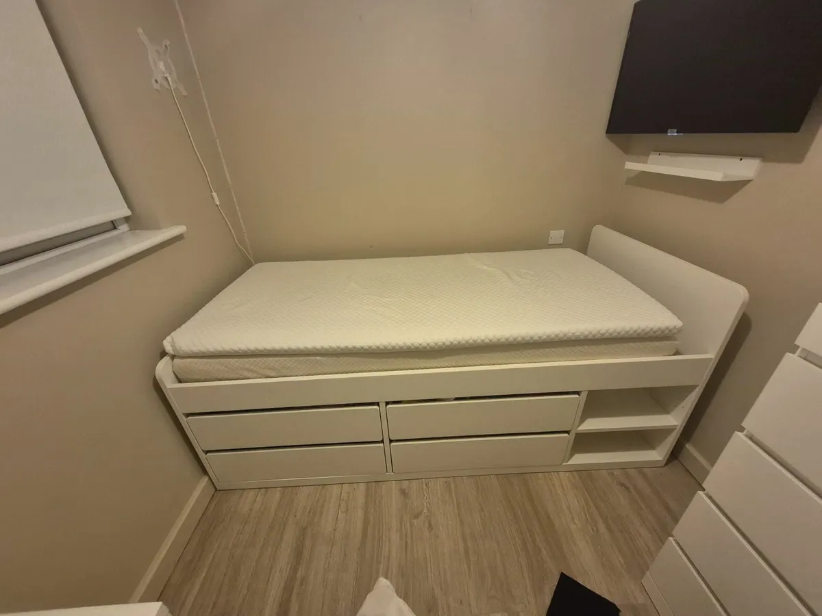 Single bed - Image 4