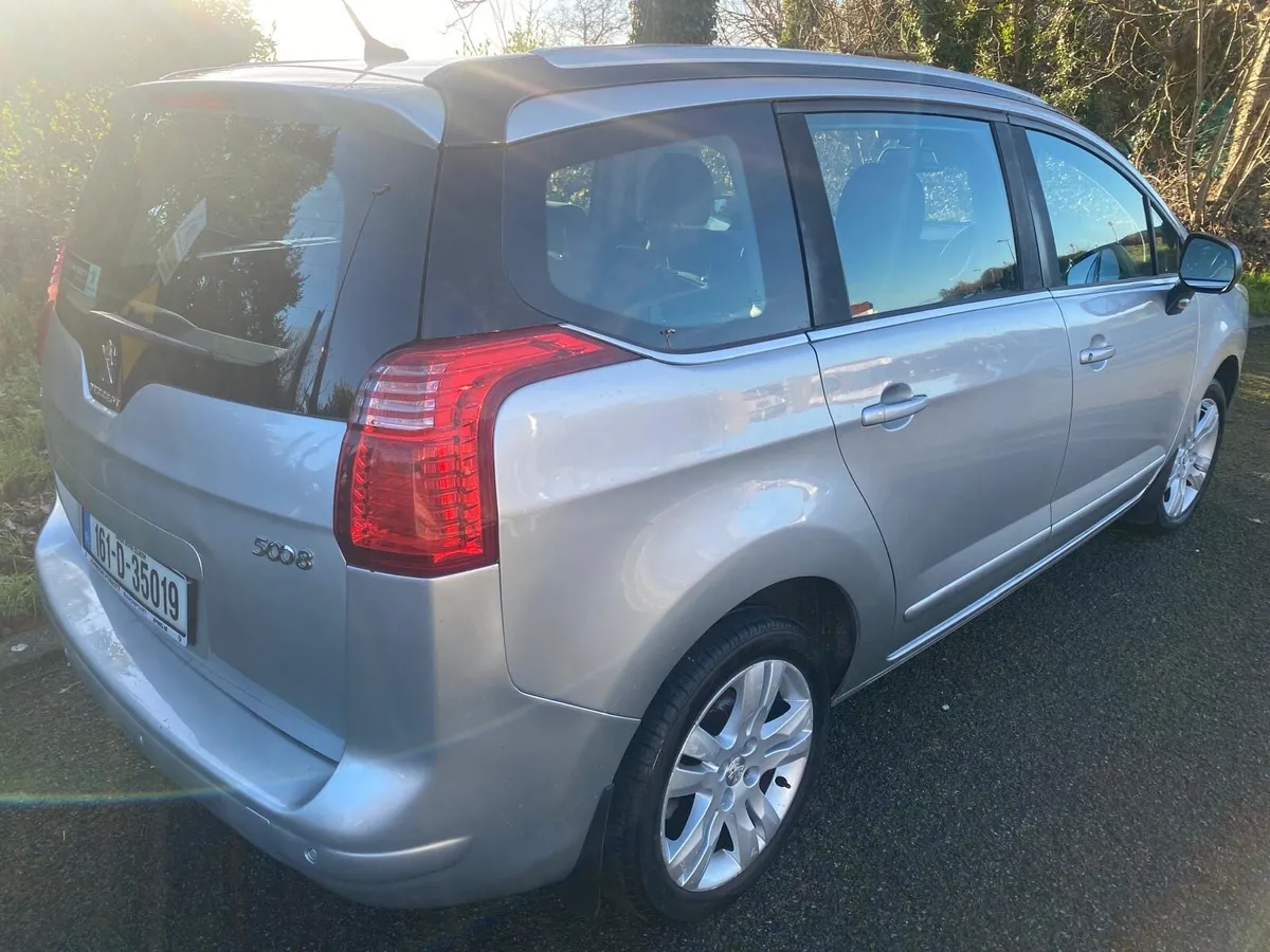 7 Seater Ncted & Taxed 198kms - Image 3