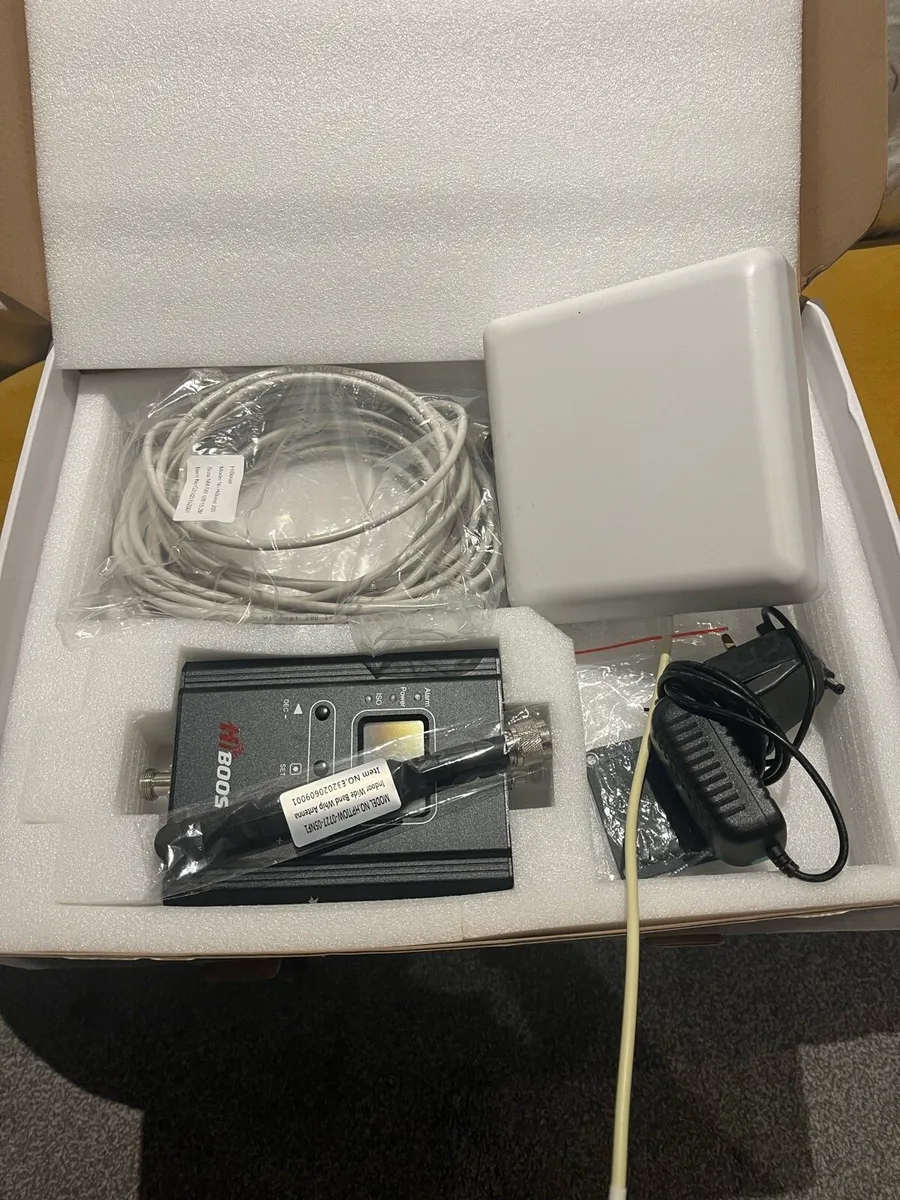 HiBoost Mobile phone signal booster - Image 3
