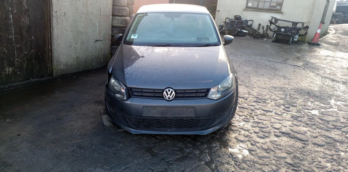 2010 VOLKSWAGEN POLO  1.2 PETROL FOR BREAKING! - Image 3
