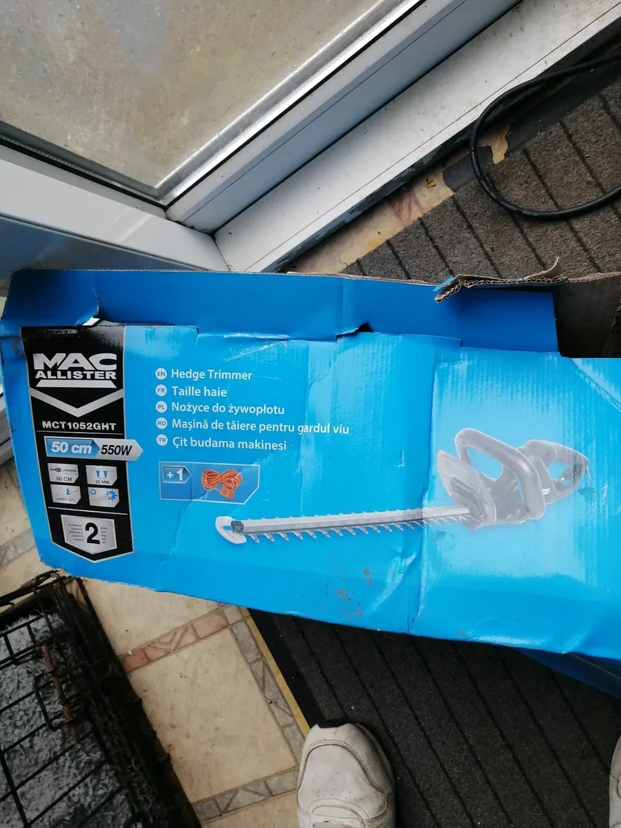 Hedge trimmers - Image 2