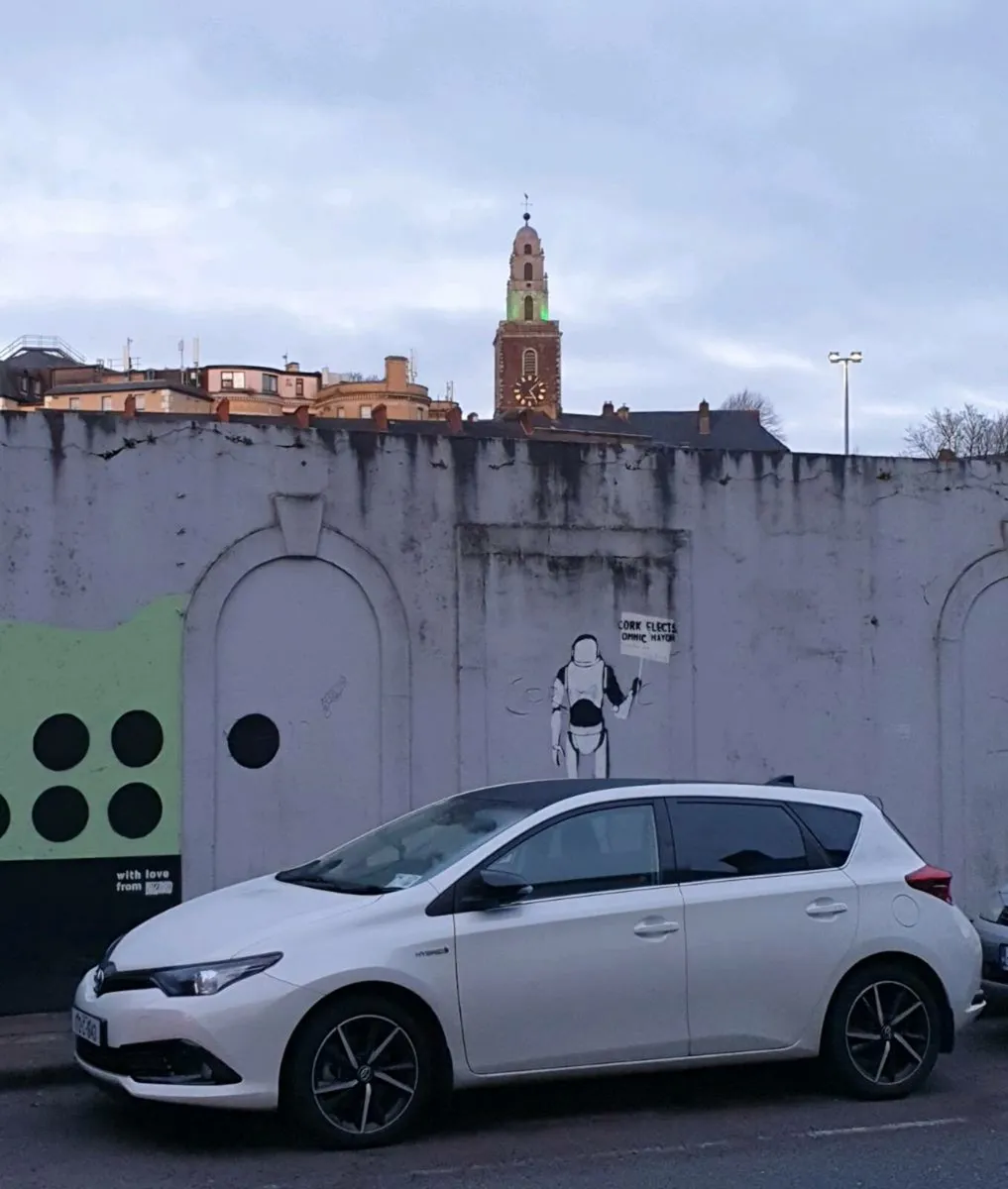 Toyota Auris Hybrid - Image 2