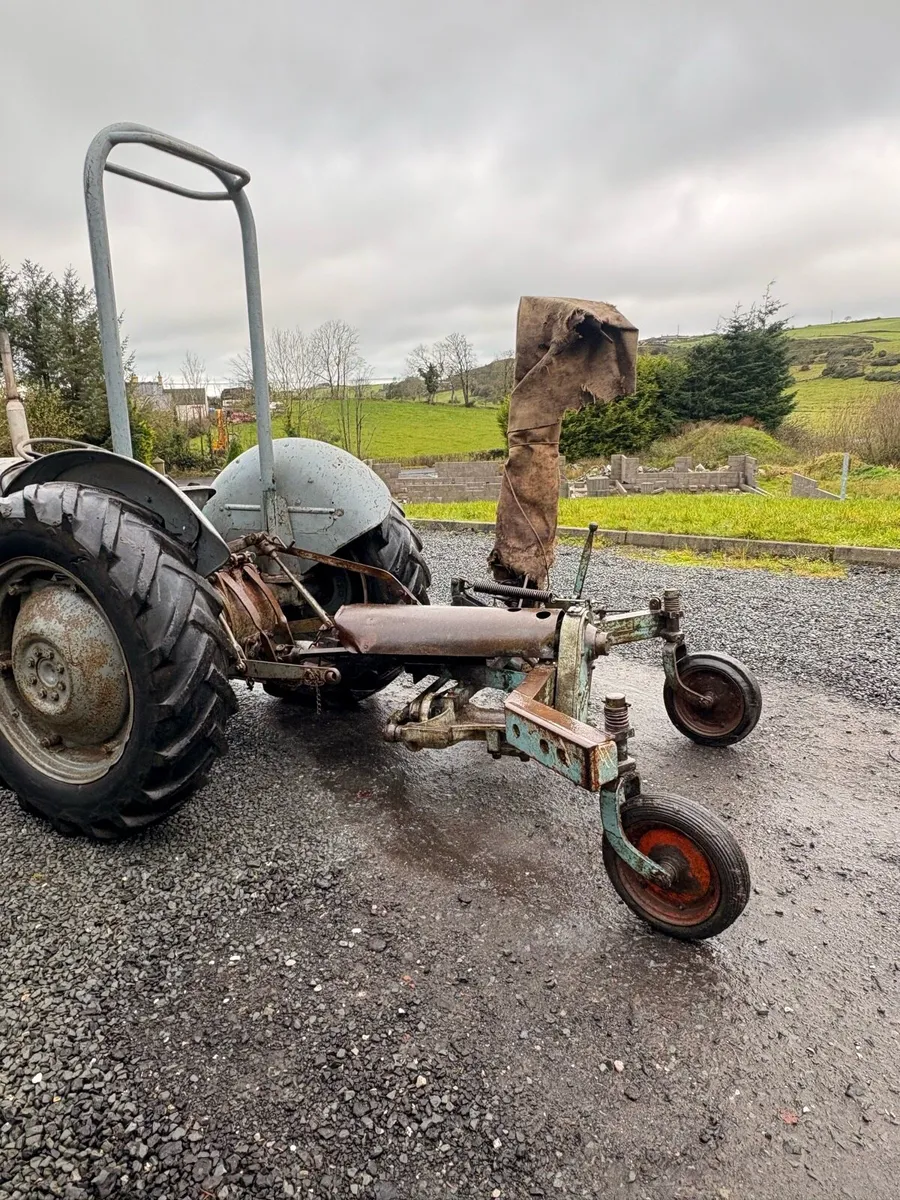Rare Bamford Major Semi-mounted finger Bar Mower - Image 2