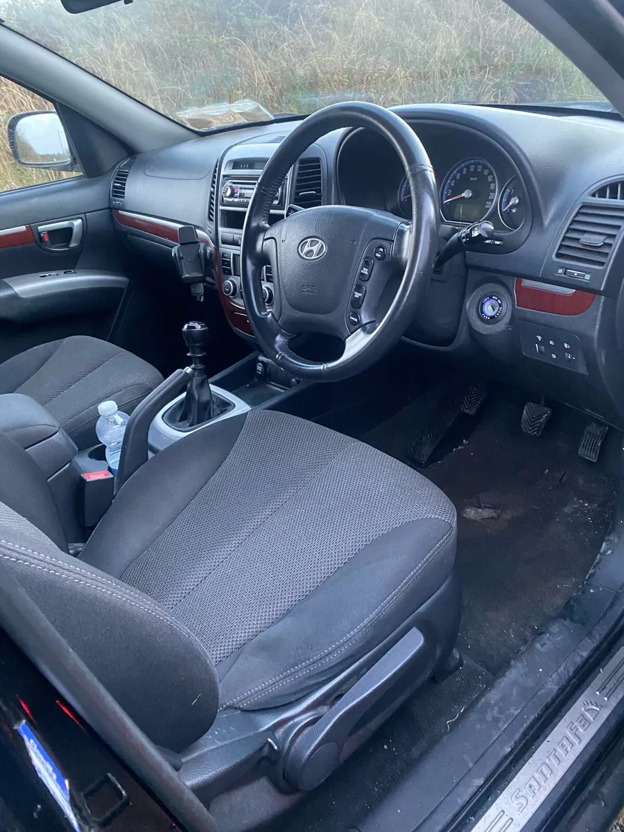 Hyundai Santa Fe - Image 3
