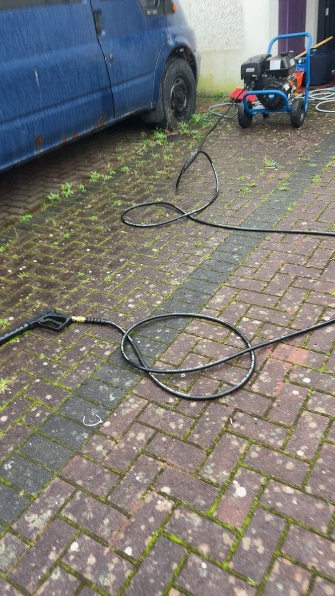 Mr Maintenance pressure washing - Image 2