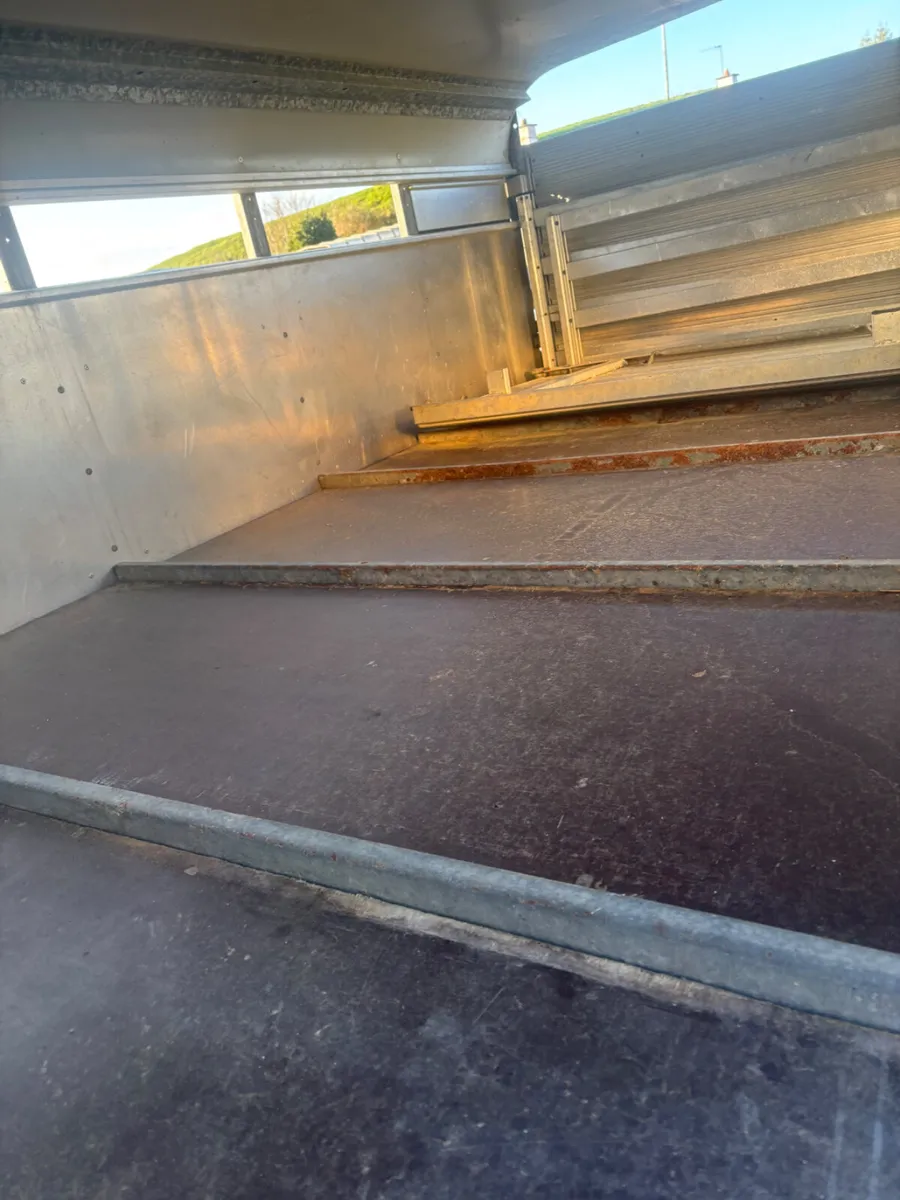ifor williams ta510ft with sheep decks - Image 4
