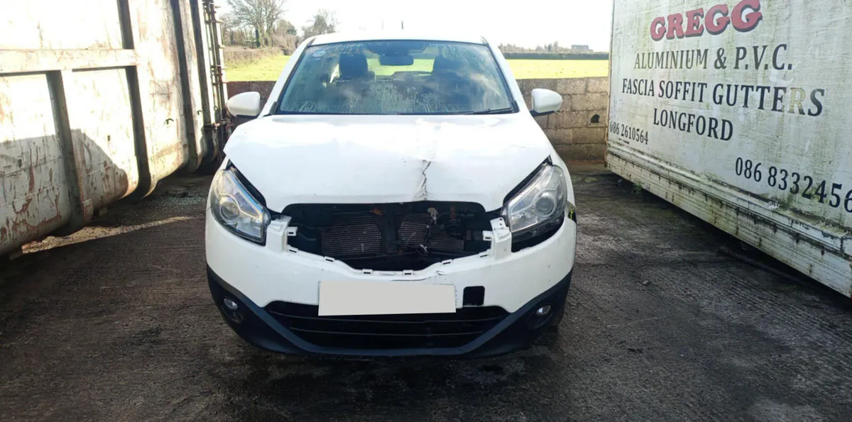 2013 NISSAN QASHQAI 1.6 DIESEL FOR BREAKING - Image 1