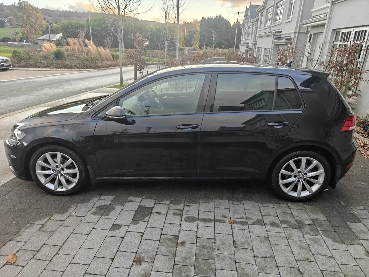 Volkswagen Golf Highline - Image 2