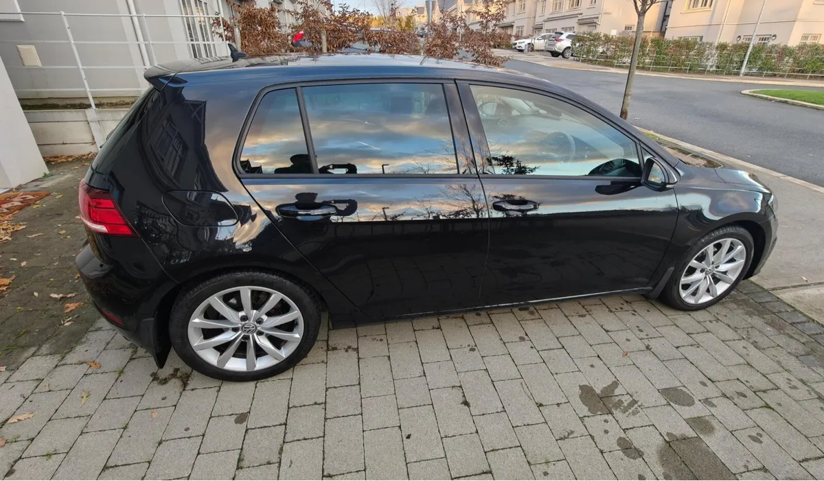 Volkswagen Golf Highline - Image 4