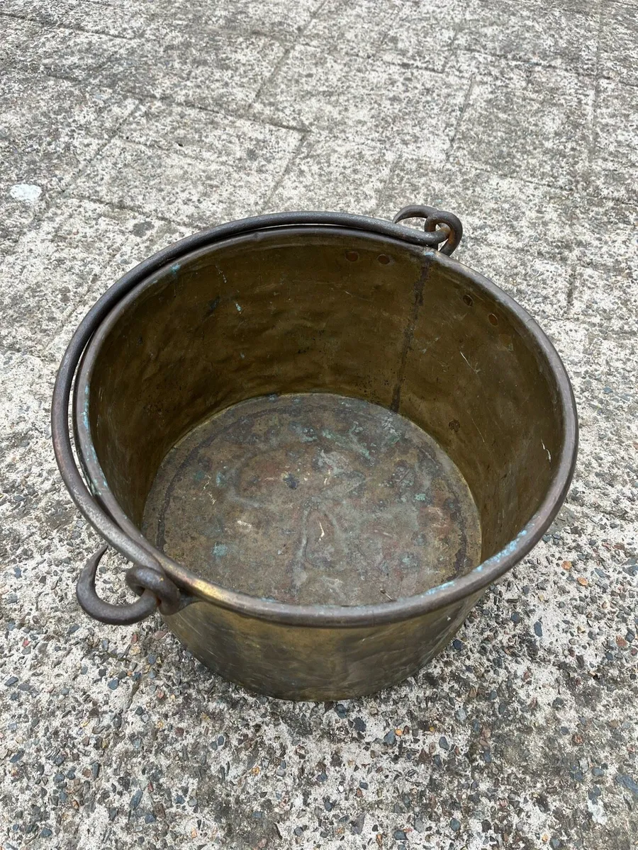 Antique Brass Cooking Pot - Image 1
