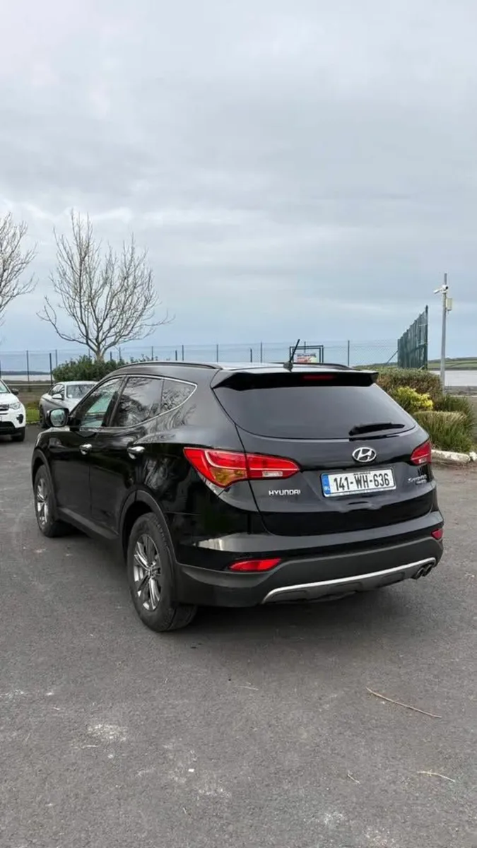 Hyundai Santa Fe 2014 2,2 diesel - Image 2