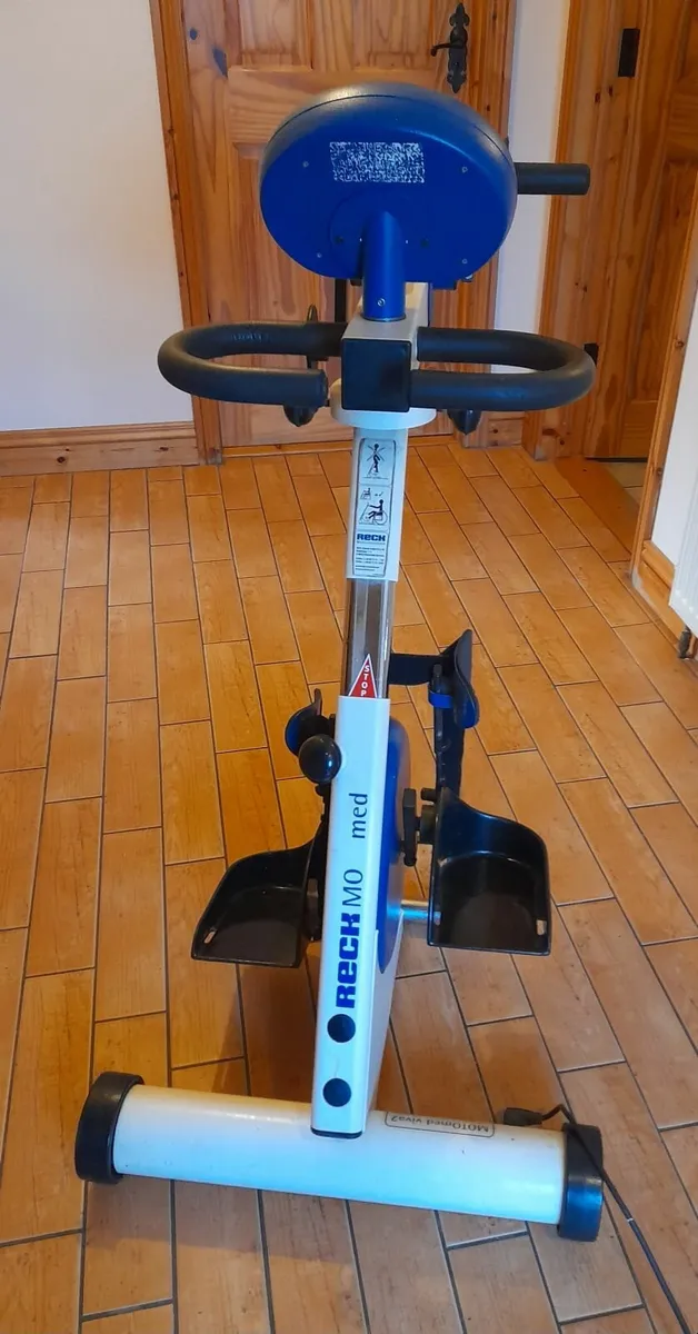 Reck Motomed Viva 2 Arm and leg trainer bike - Image 2