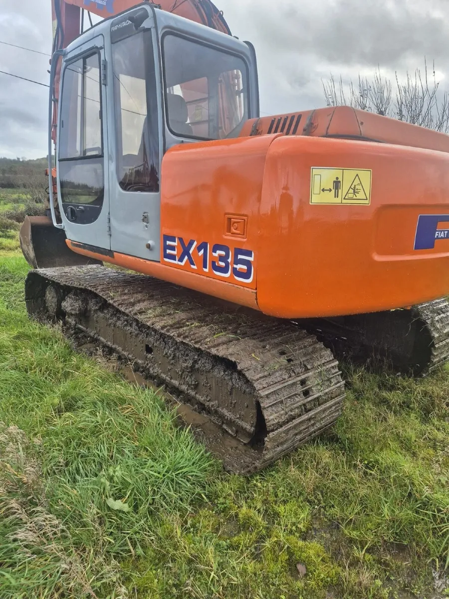 Hitachi Digger - Image 2