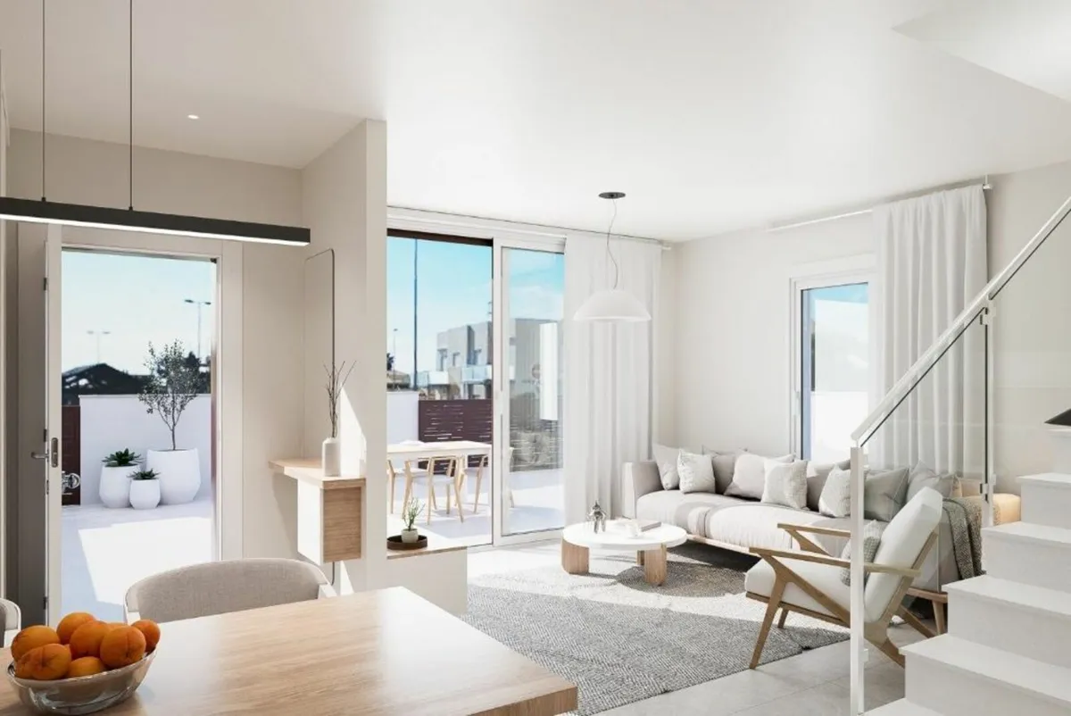 3 Bed Town Houses l Alicante l €25,000 PA Rental - Image 2