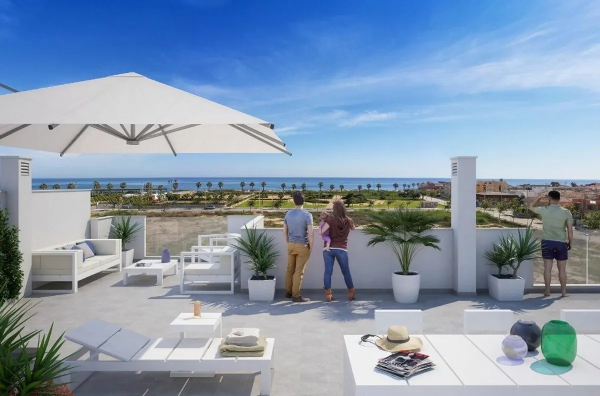 3 Bed Town Houses l Alicante l €25,000 PA Rental - Image 4