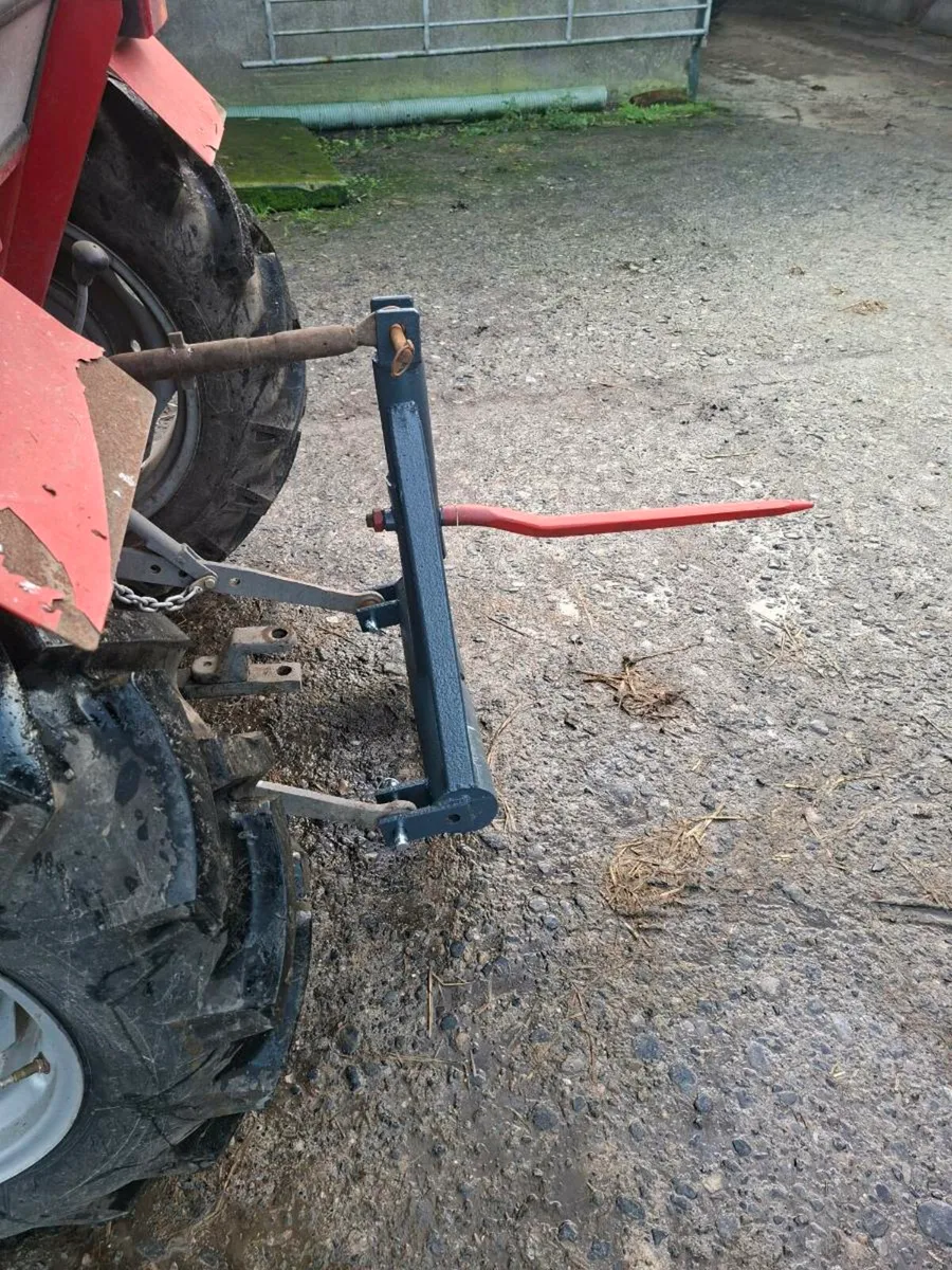 Bale spike - Image 3