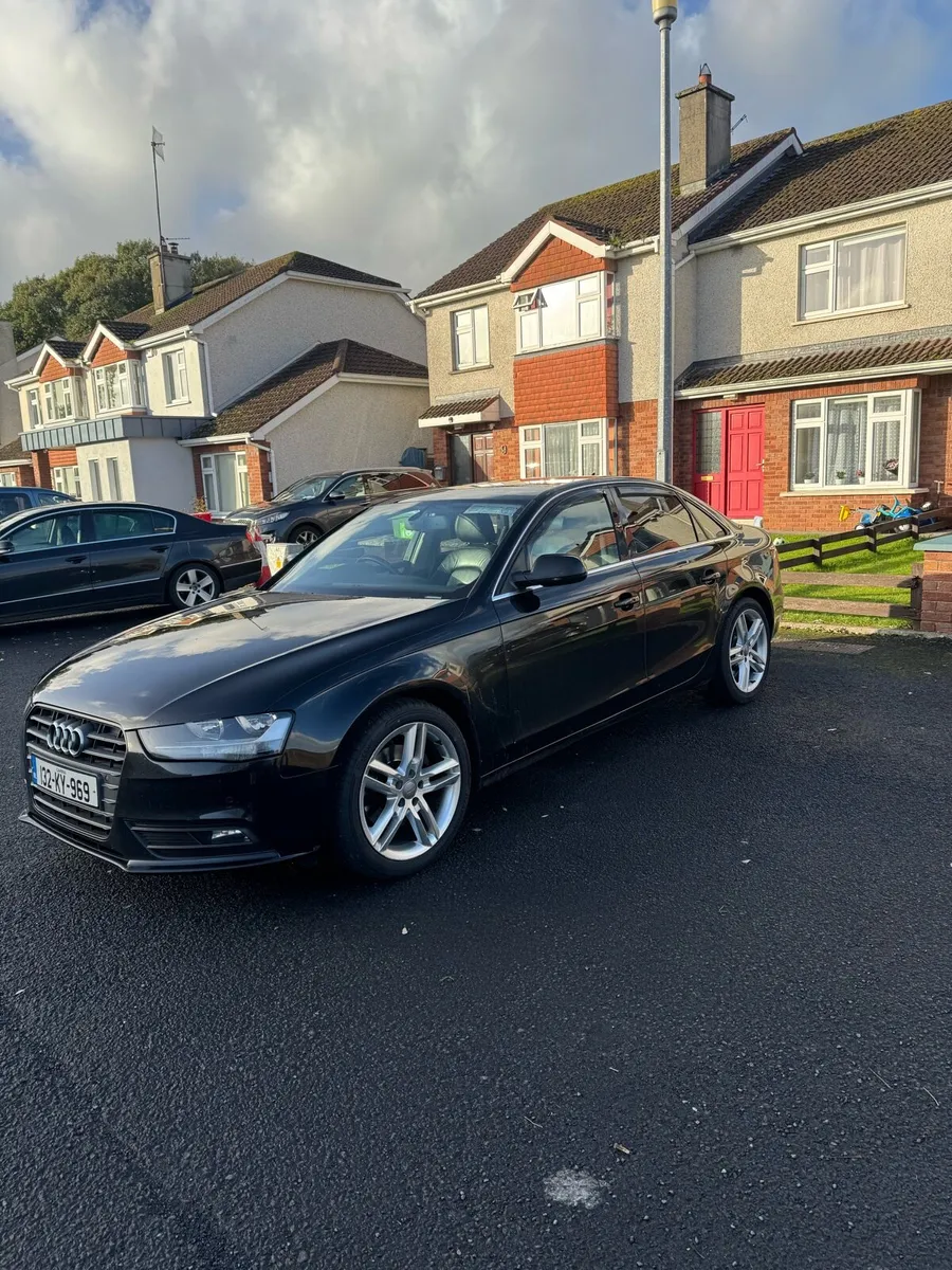 2013 Audi a4 - Image 2