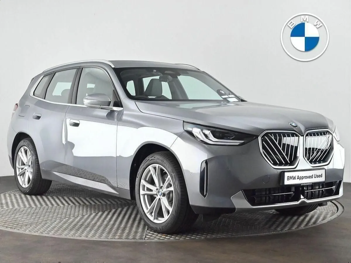 BMW X3 30e xDrive xLine - Image 1