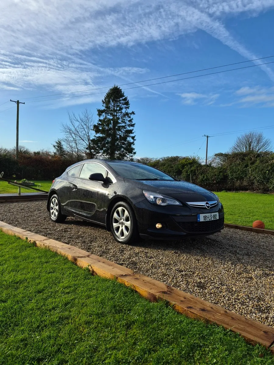 Opel Astra 2018 1.4T Gtc - Image 1